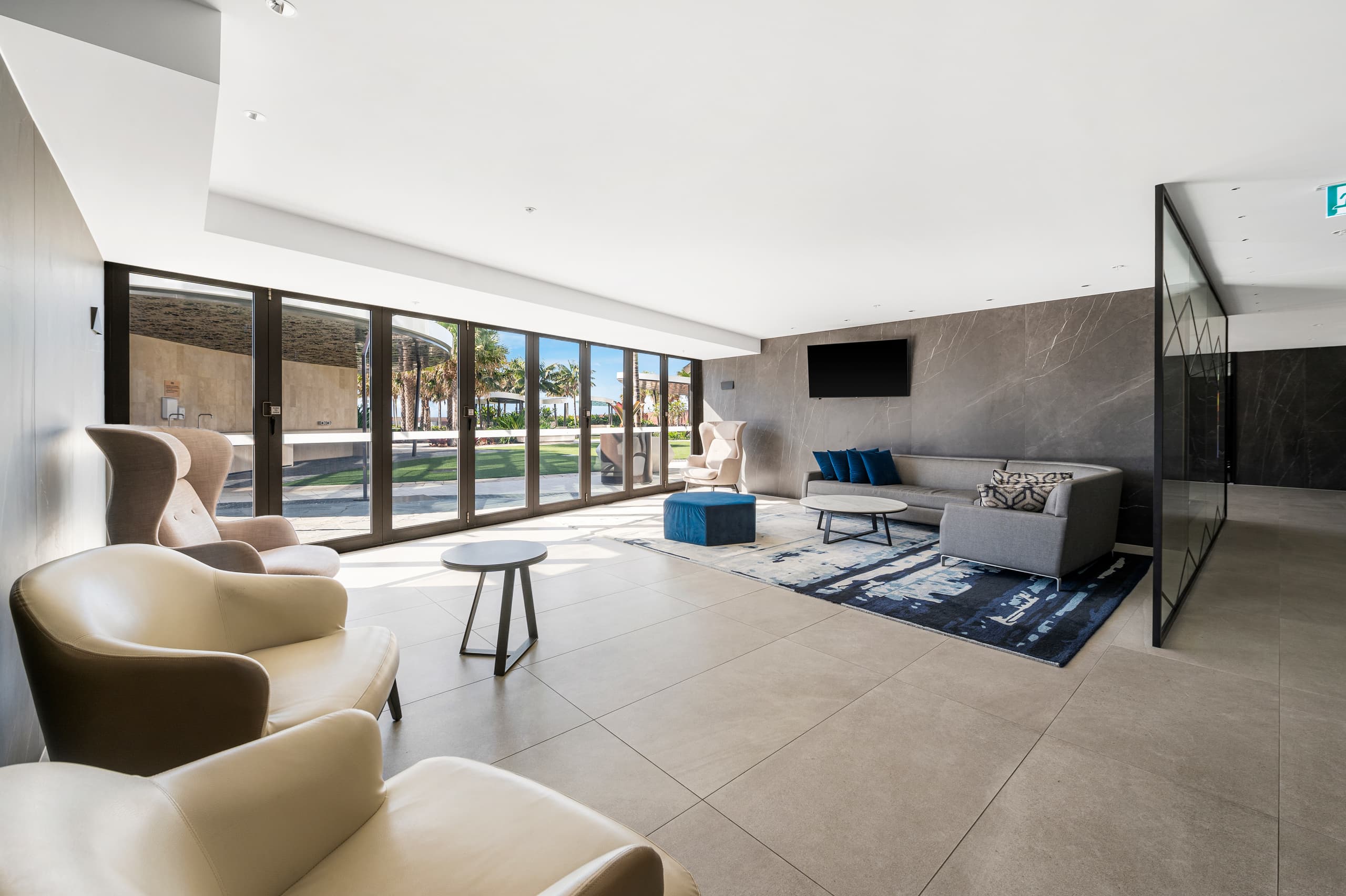 Stay at The Jewel Residences — photo 5