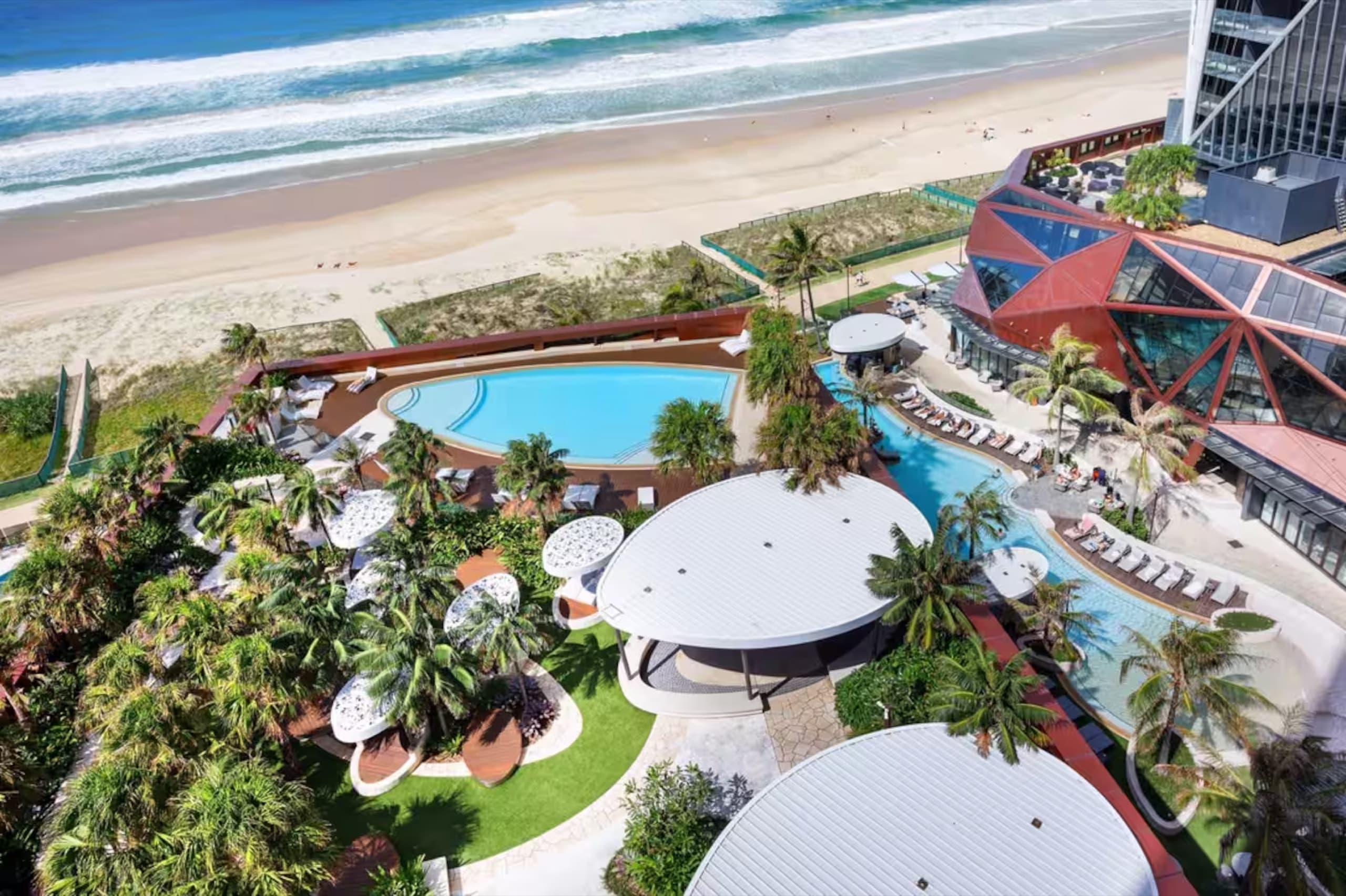 The Jewel - Stylish 6th-Floor Apartment + Parking, Surfers Paradise — photo 3