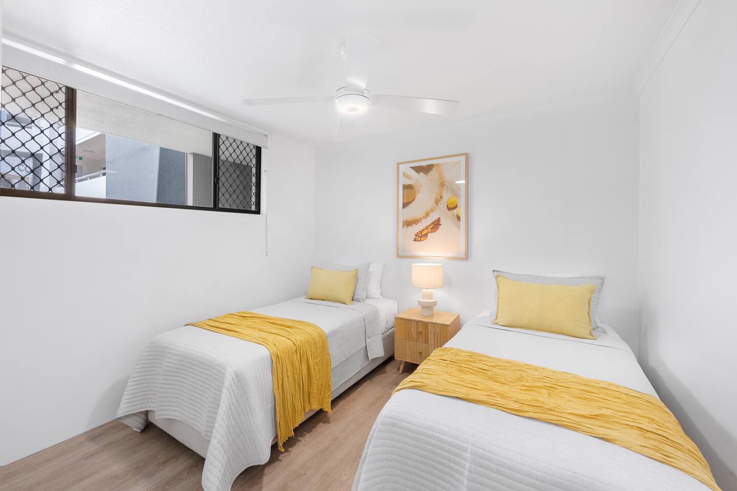 Amazing beach view and perfect location Kirra, Coolangatta — photo 2