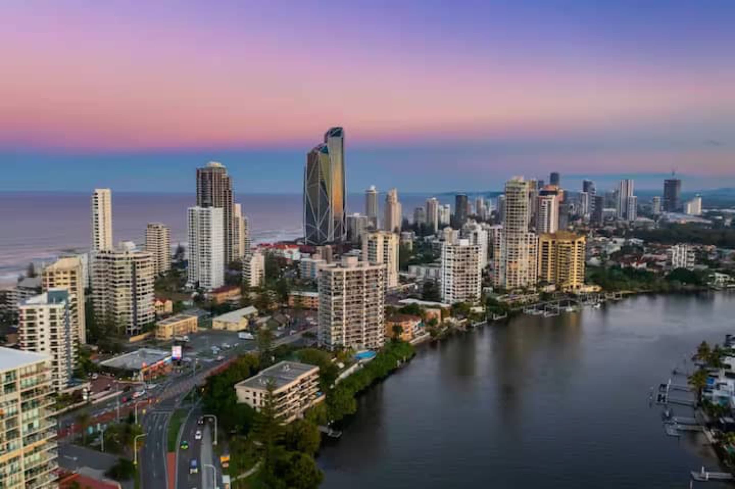 Sunrise Views & Resort Pools | Jewel Surfers in Surfers Paradise