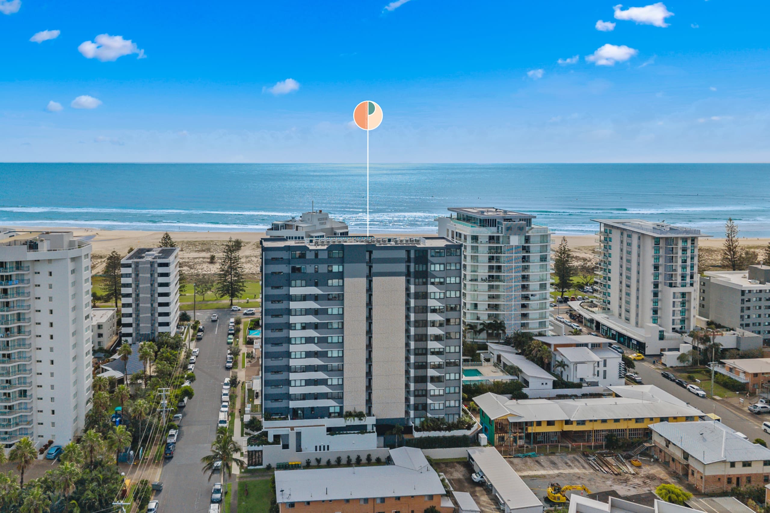 Kirra Oceanfront Escape | Stylish Coastal 3BR in Coolangatta