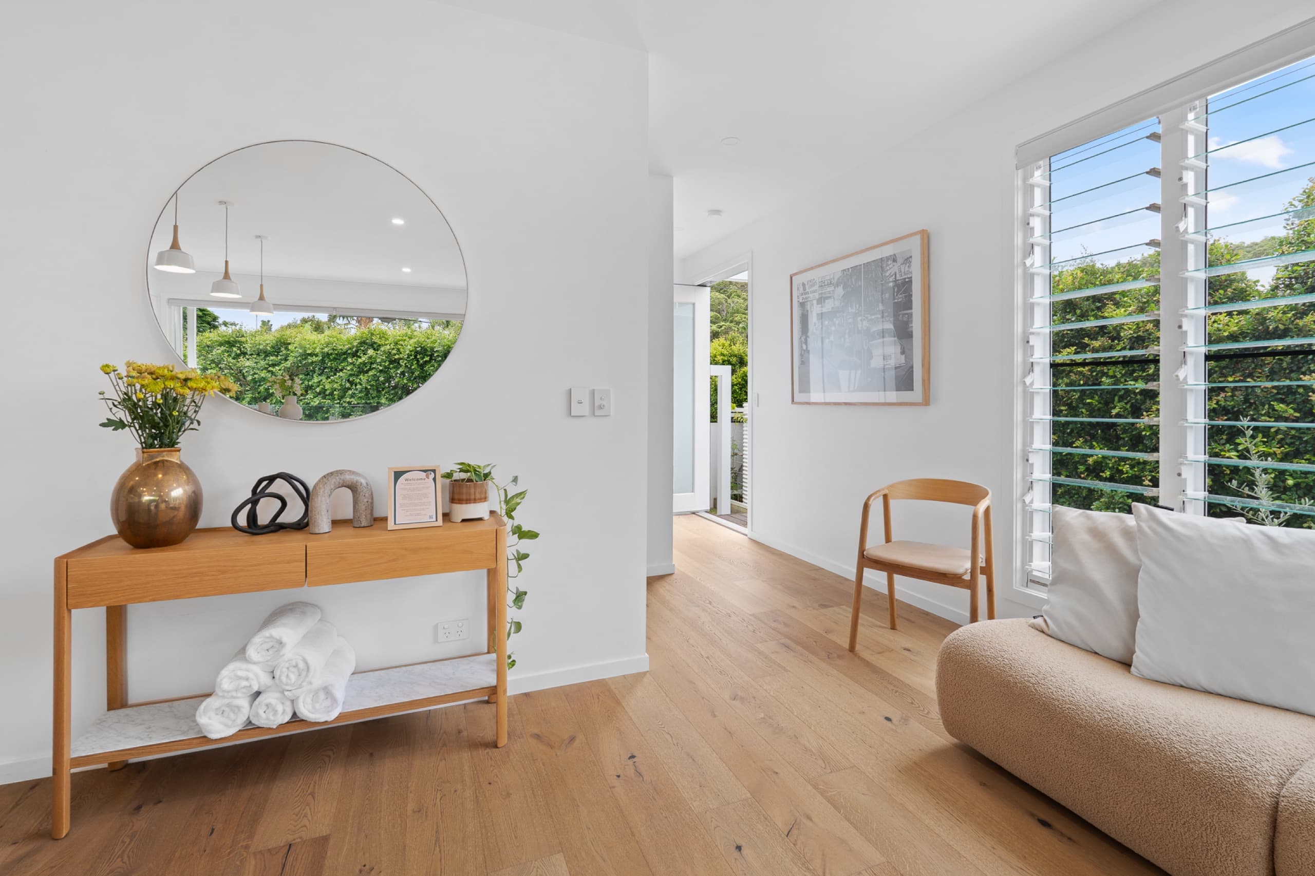 Private Burleigh Retreat close to Beach and Creek in Burleigh Heads